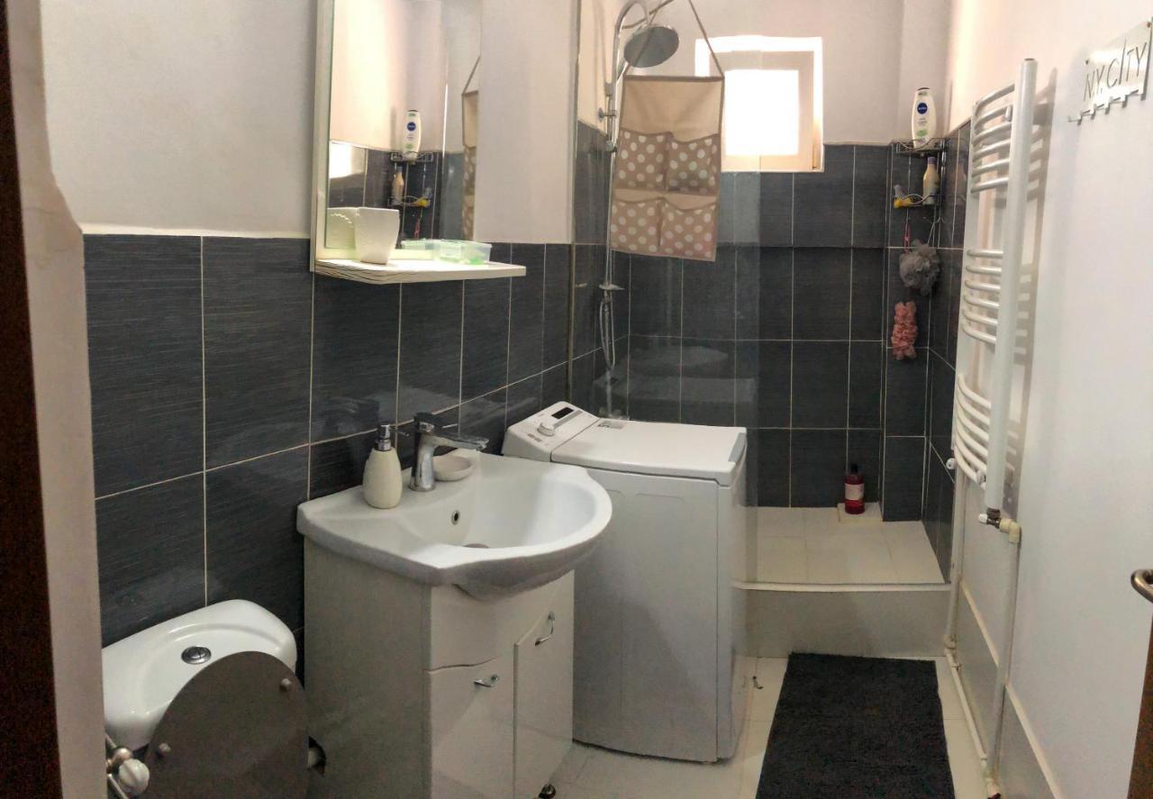 Cozy Apartment Bukovina Suceava Luaran gambar